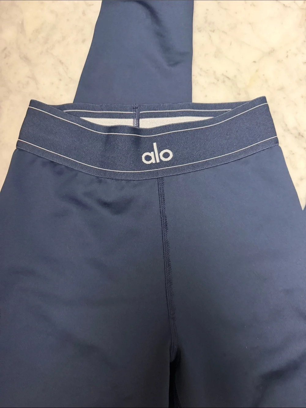 ALO Yoga Navy leggings